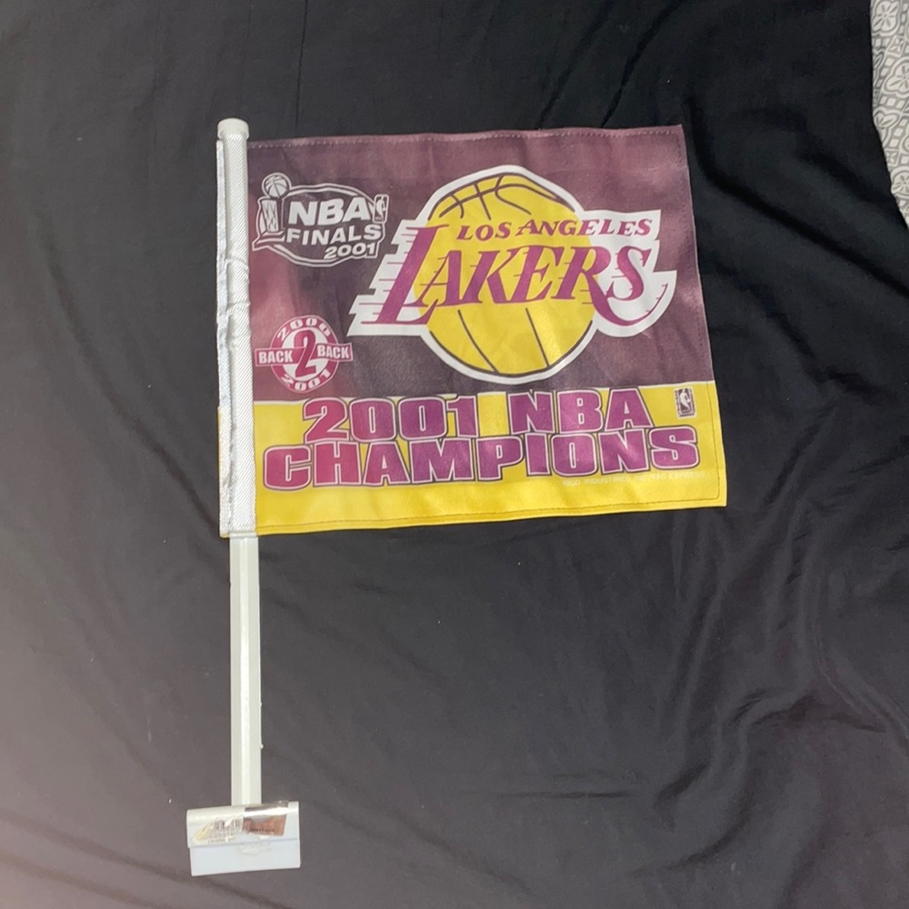 Lakers flag